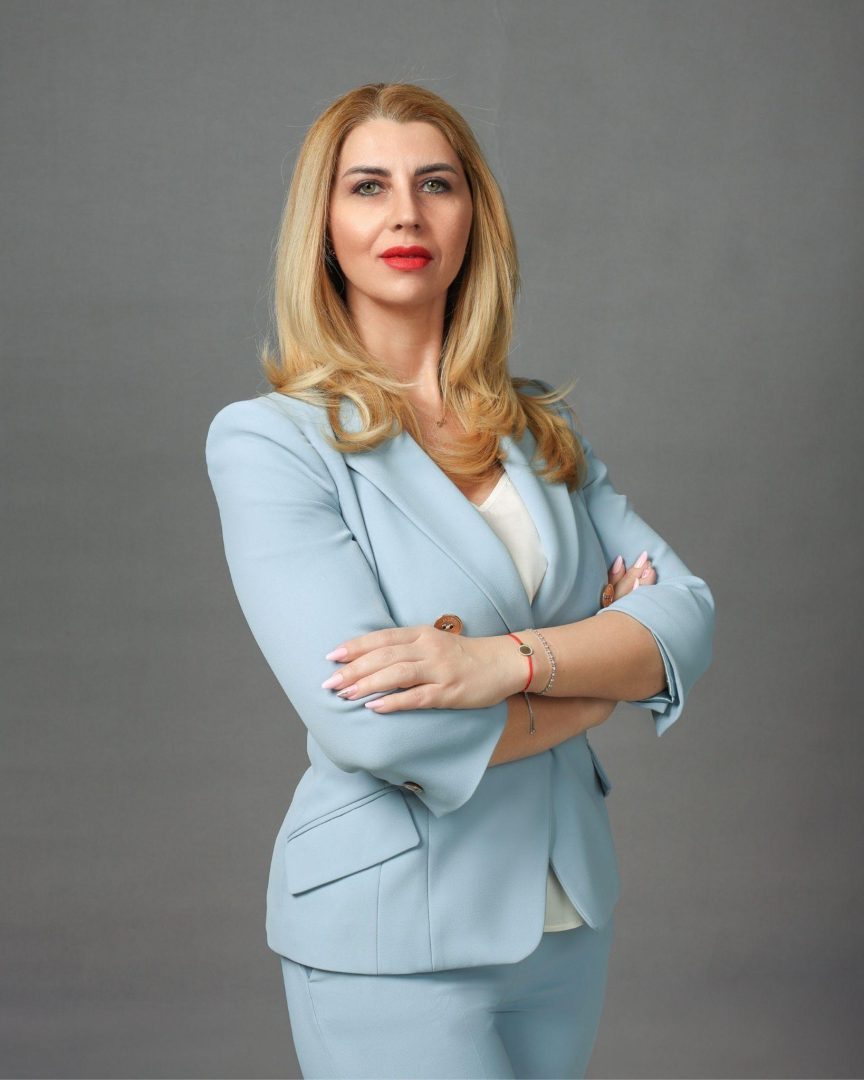 Clauze abuzive în credit? Elena Giovagnoli, CEO Loyality Credit Solutions | TMA Partner, îți explică ce să verifici înainte de semnare